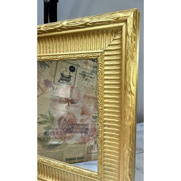 VTG Ornate Gold Tone Gallery Wall Mirror Hollywood Regency Wood 16x13.75in - Picture 2 of 9